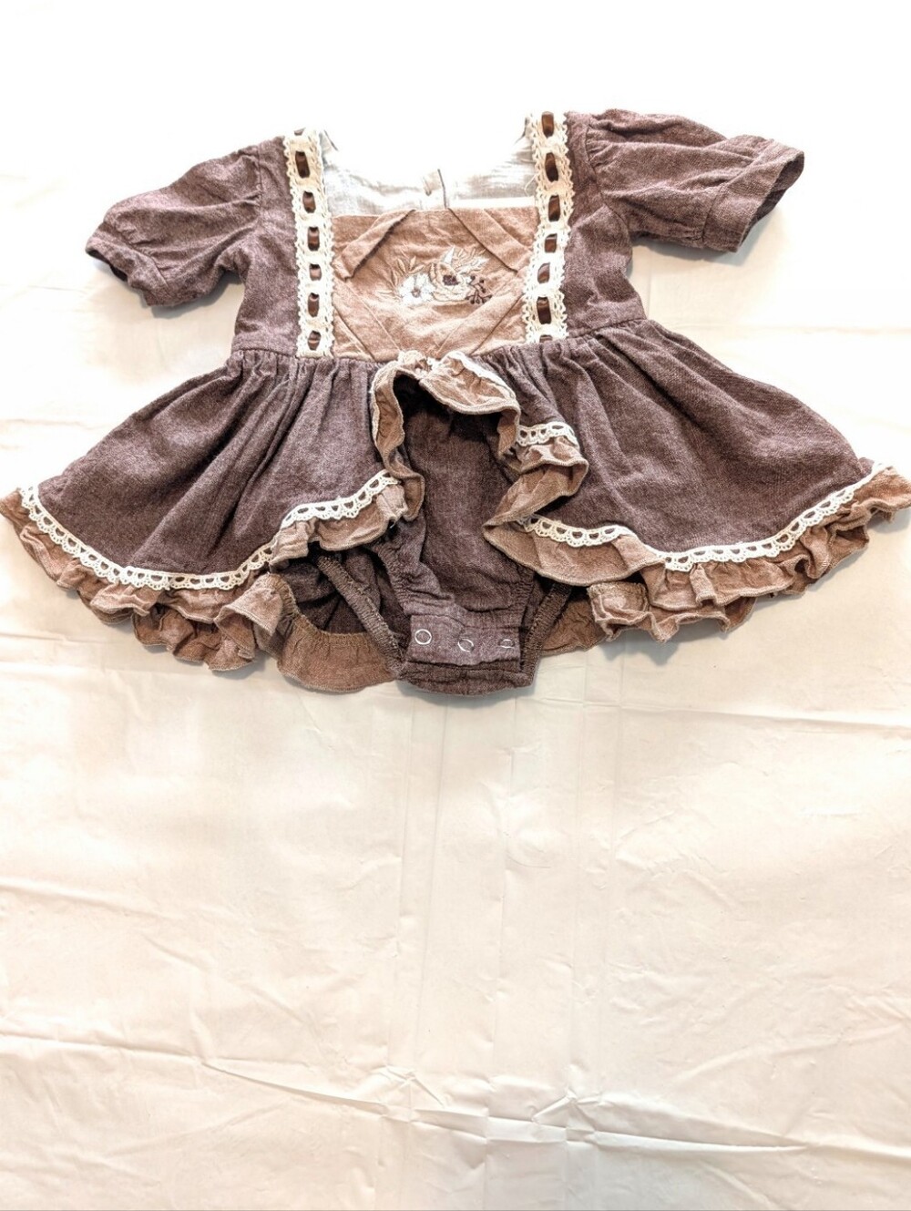 Evie's Closet Baby Girl 3 Month Floral Embroidery Crochet Lace Ribbon Trim Brown